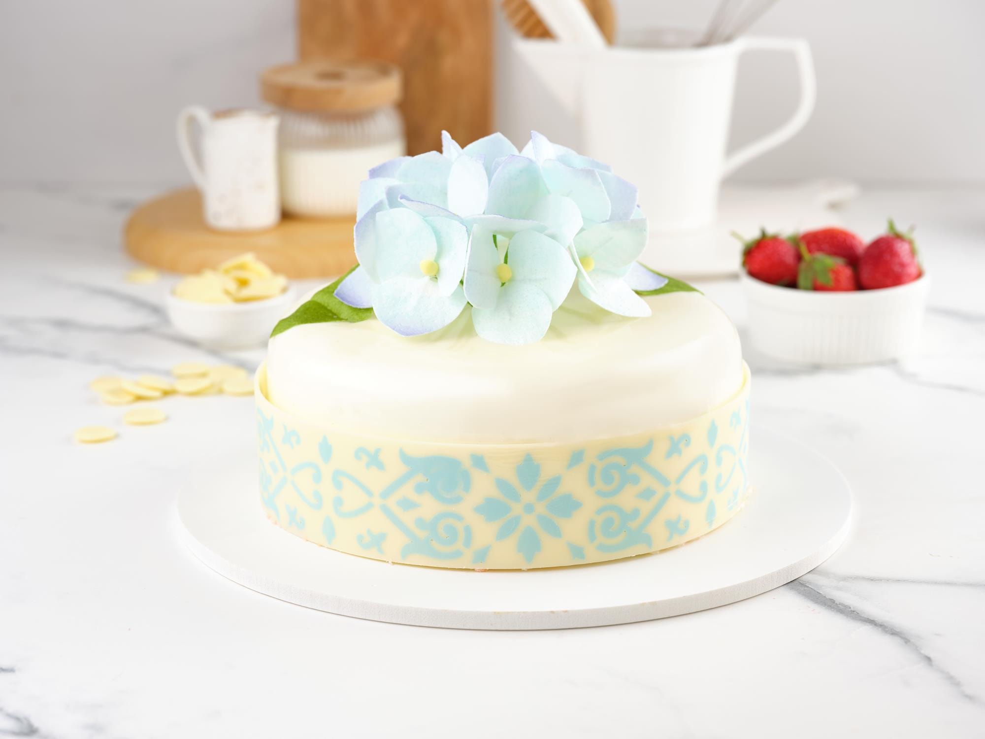 Cake Juliette decorated