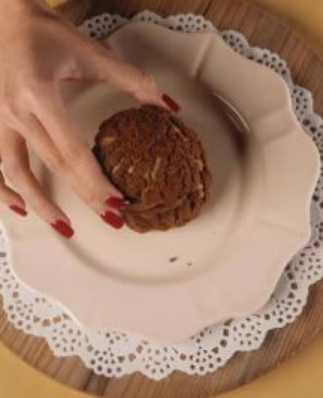 Специальные цены на эклеры в Safia | Условия акции