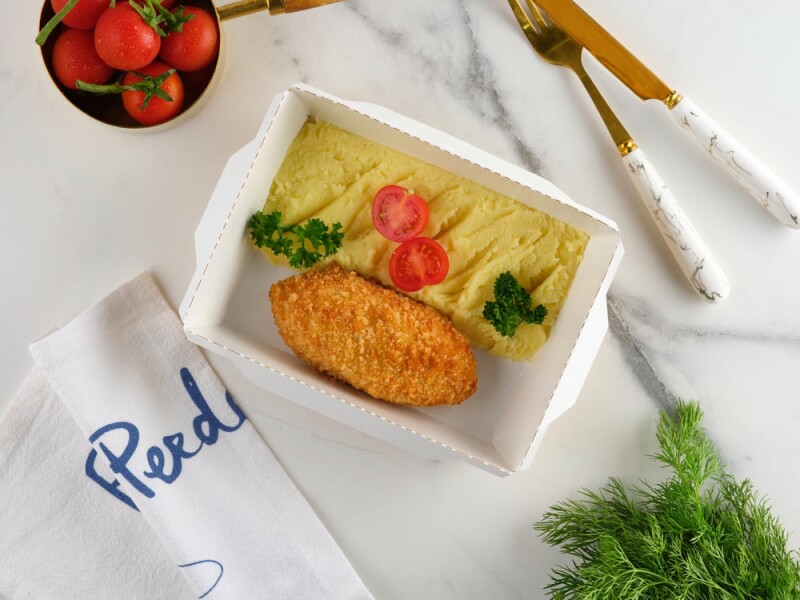 Котлета по-киевски с пюре