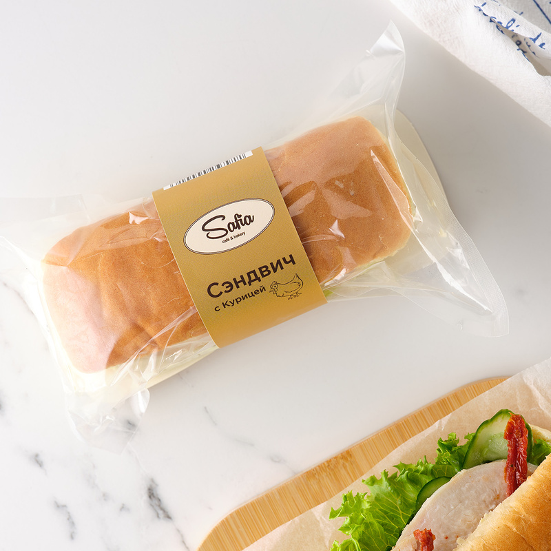 Sandwich with chicken