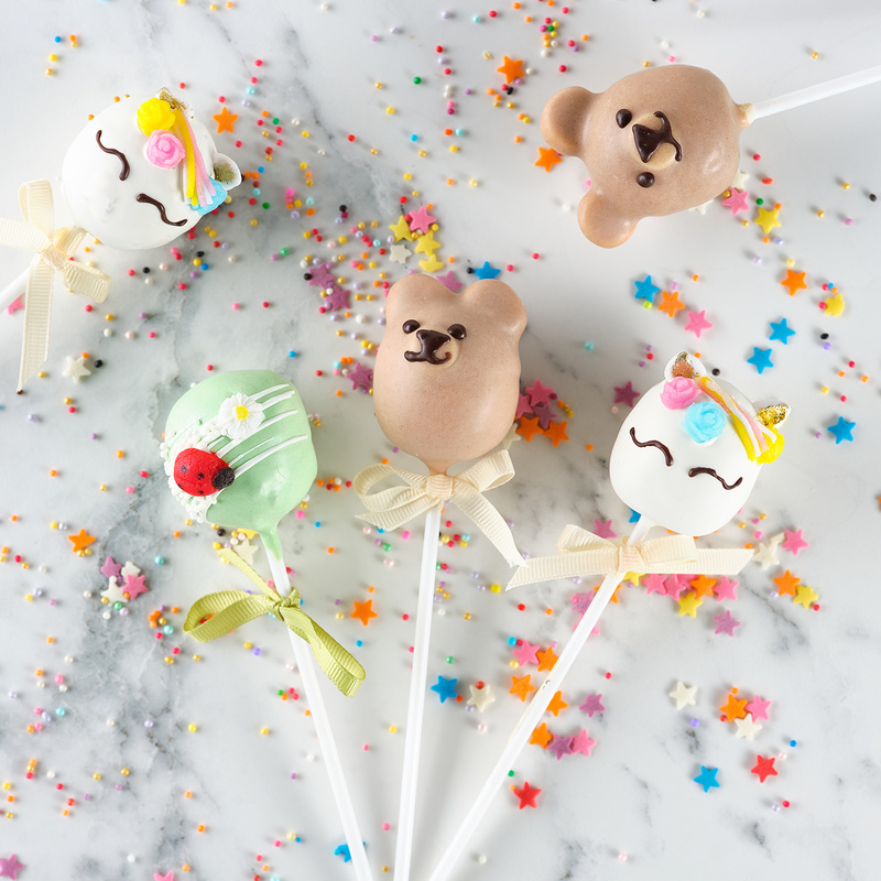 Chuppa pops with mastics