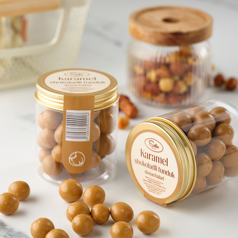 Dragee hazelnut in chocolate