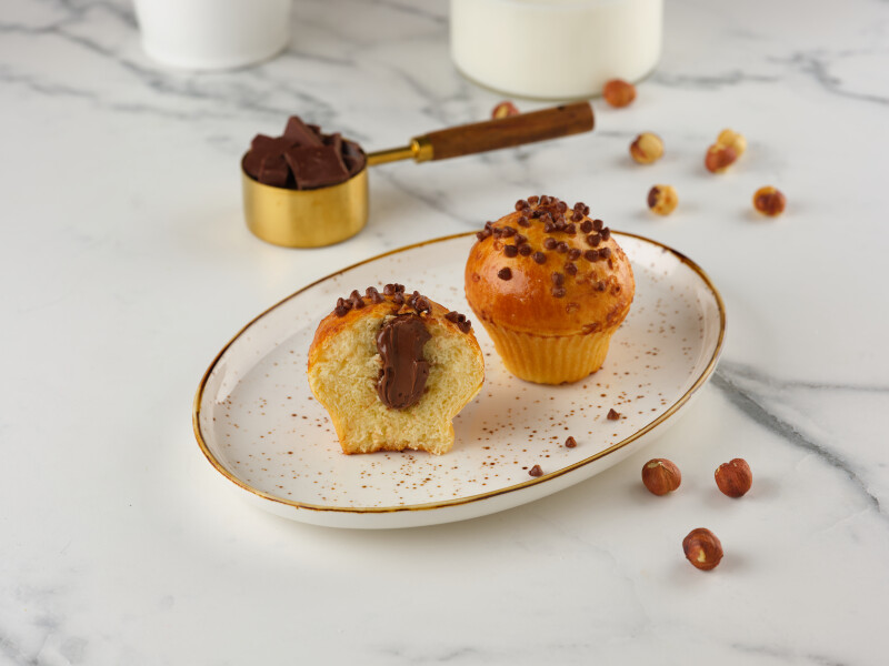 Булочка с шоколадно-фундучной пастой