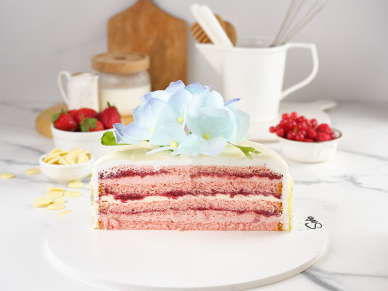 Торт Джульетта оформленный