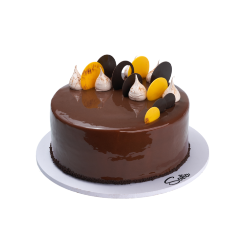 Шоколадно-банановый круглый торт