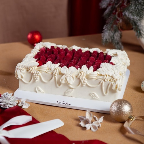 Biskvitli merengali totr