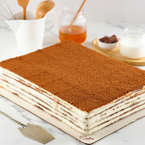 Rectangle cake Chocolate-honey